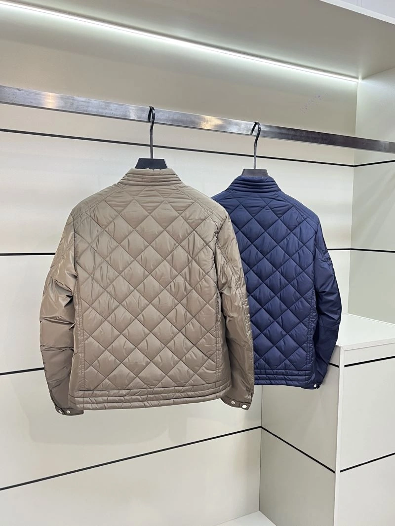 SmoothTexture Moncler Down Jackets 144630