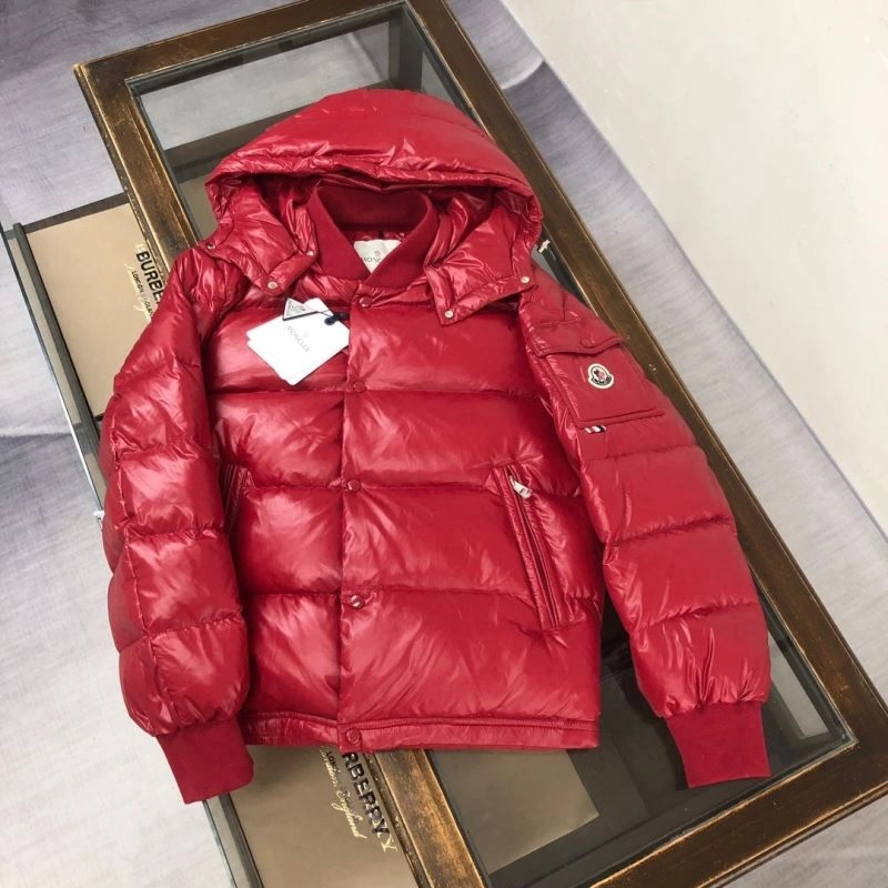 Moncler Down Jackets Durable 144624
