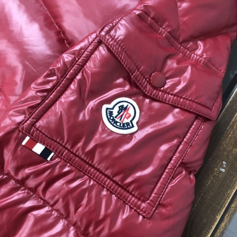 Moncler Down Jackets Durable 144624