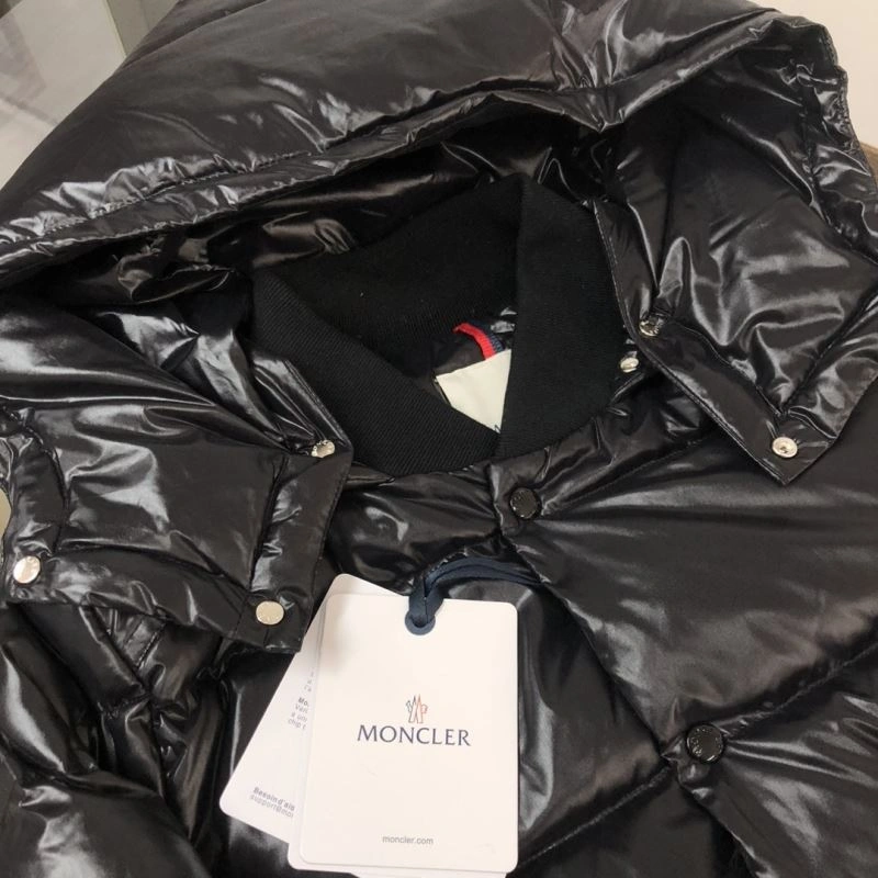 Moncler Down Jackets Sustainable 144625