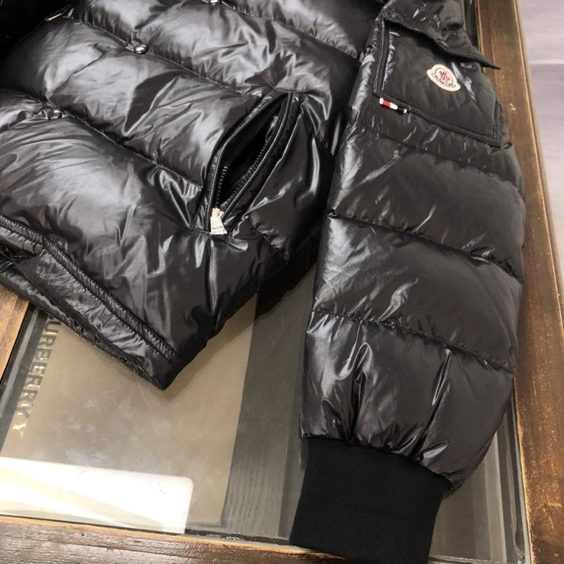 Moncler Down Jackets Sustainable 144625