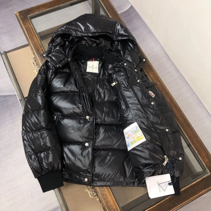 Moncler Down Jackets Sustainable 144625
