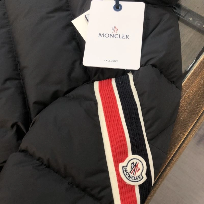 Packable Moncler Down Jackets 144615