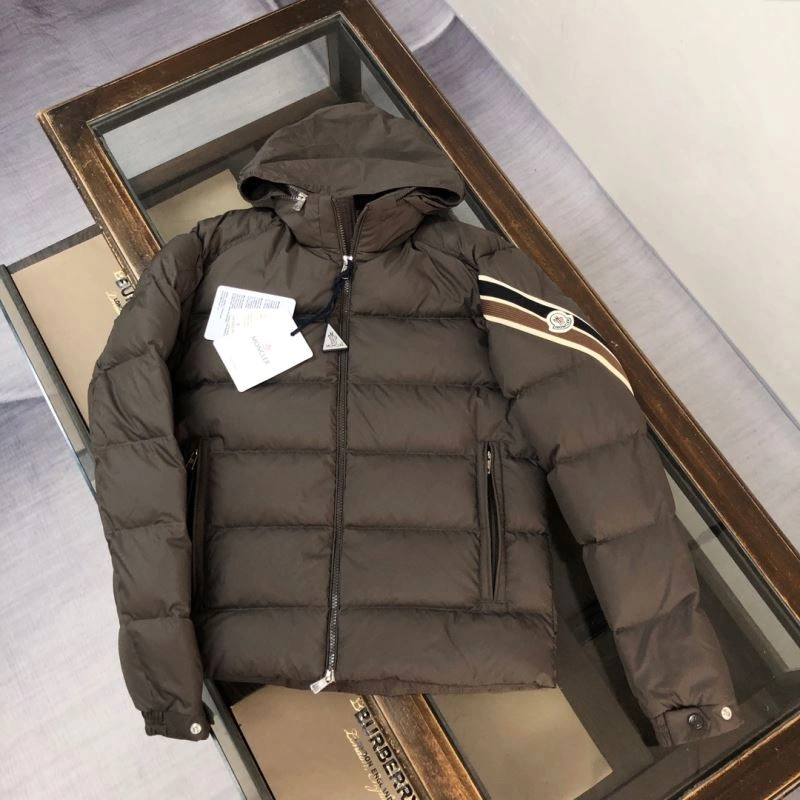 Moncler Down Jackets UrbanChic 144616