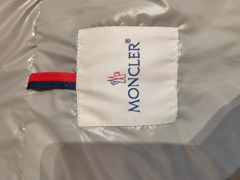 Moncler Down Jackets Colorful 144620
