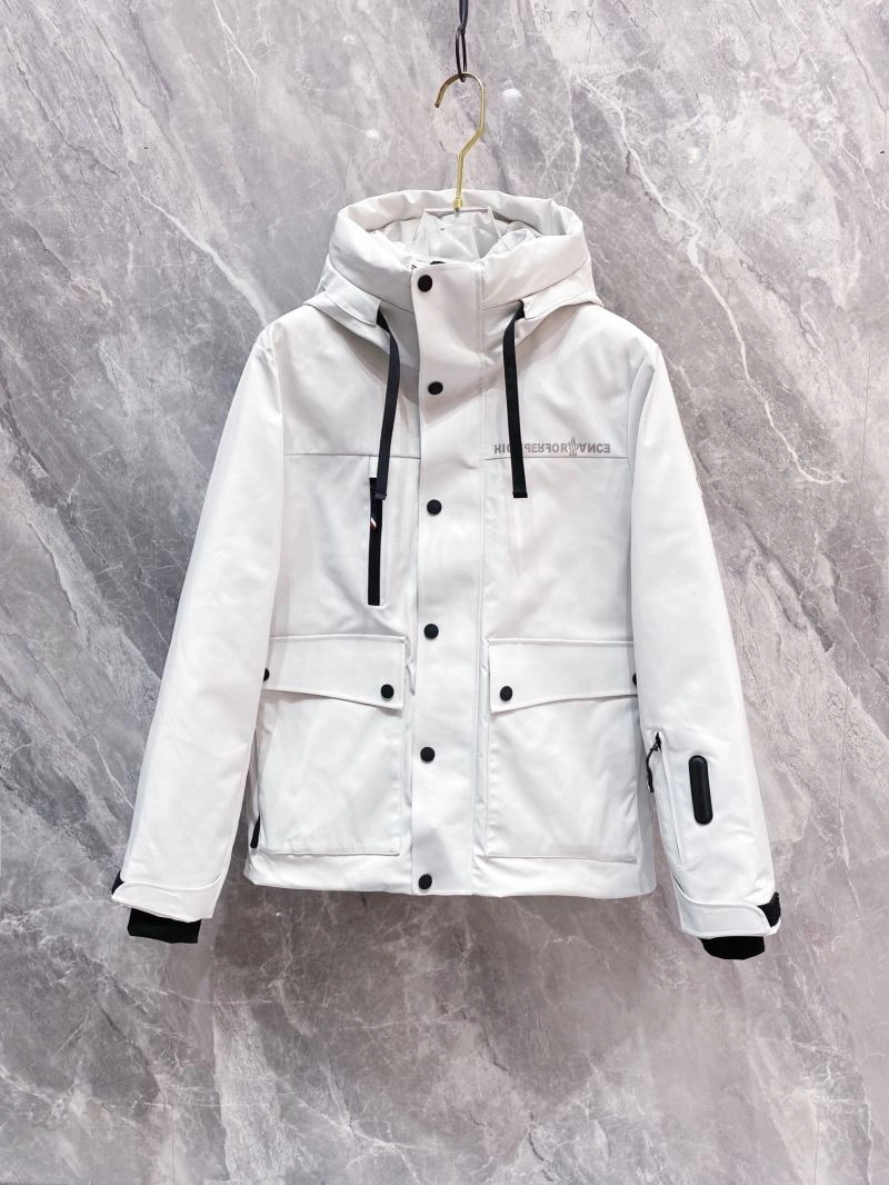 Moncler Down Jackets SmoothTexture 144614