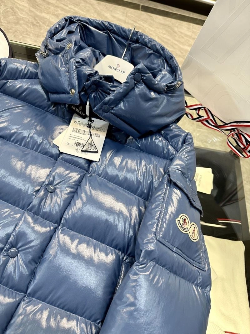 Moncler Down Jackets Sporty 144609