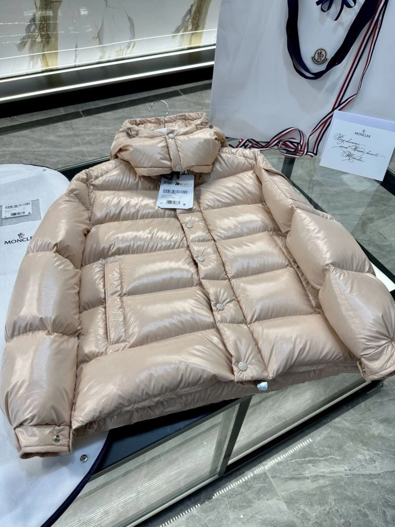 Moncler Down Jackets FashionForward 144610