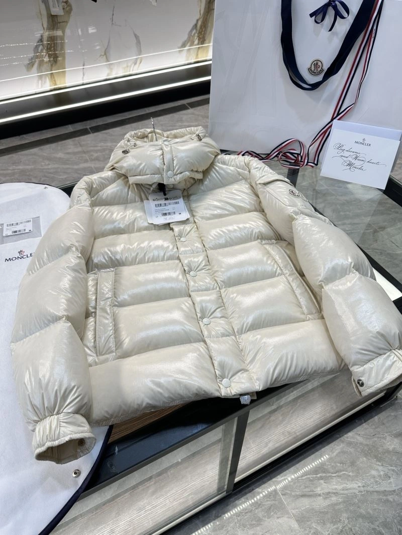 WellDesigned Moncler Down Jackets 144605