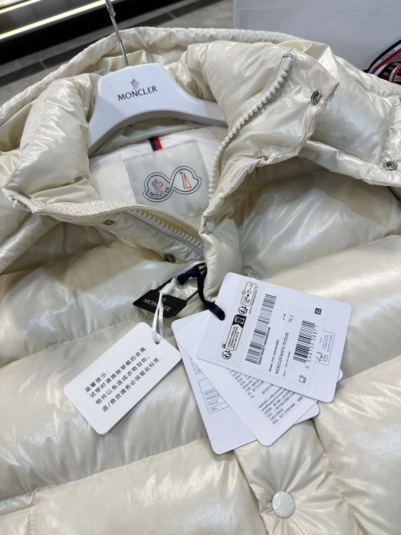 WellDesigned Moncler Down Jackets 144605