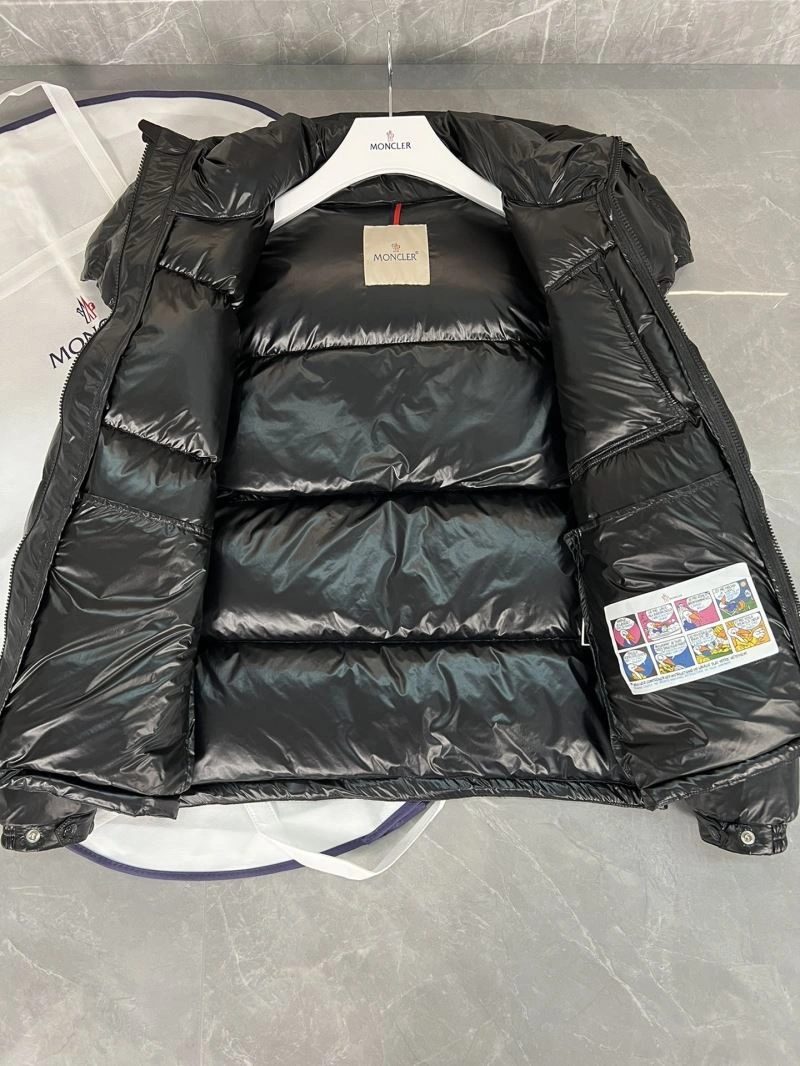 Affordable Moncler Down Jackets 144611