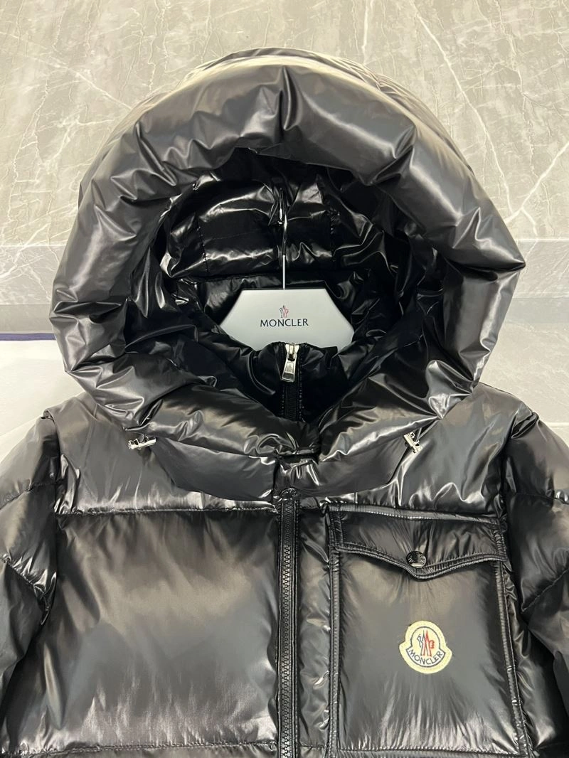 Affordable Moncler Down Jackets 144611