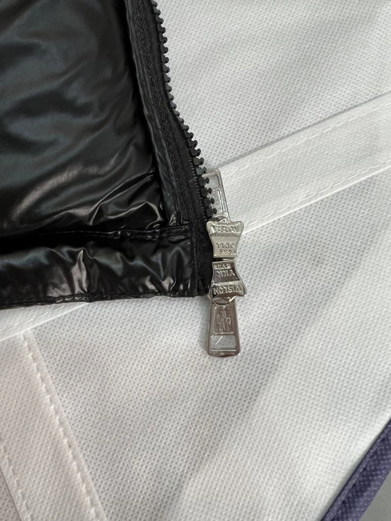 Affordable Moncler Down Jackets 144611