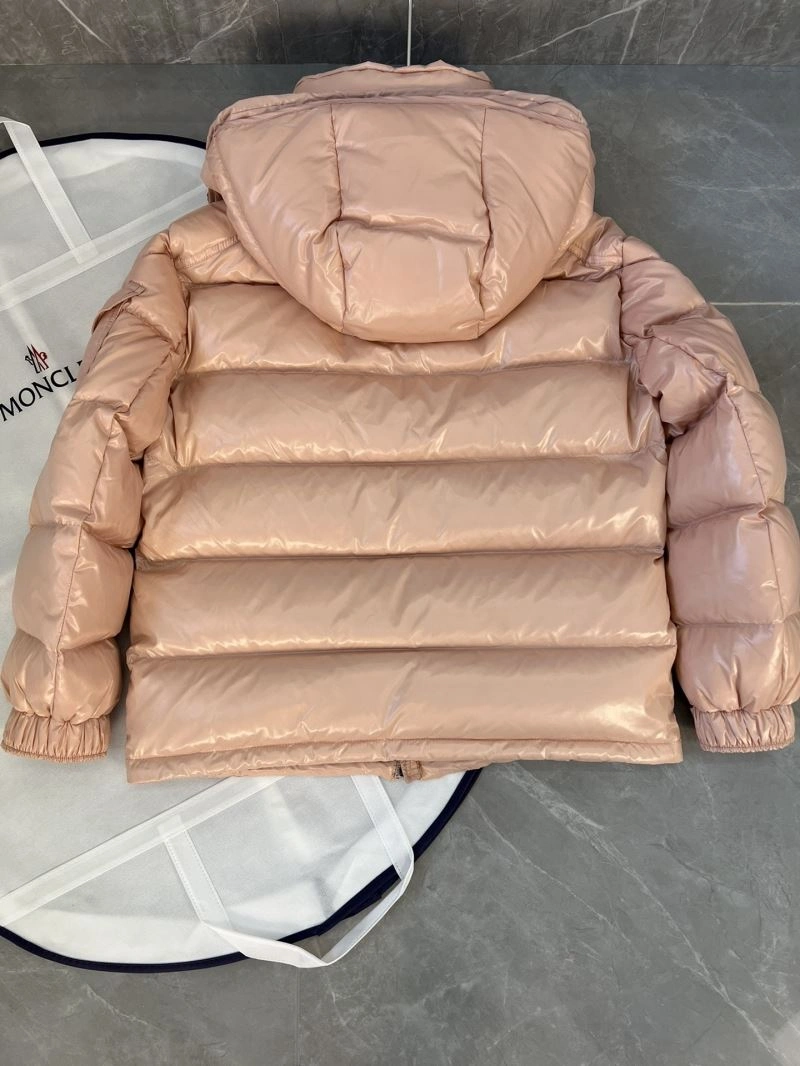 Fashionable Moncler Down Jackets 144600