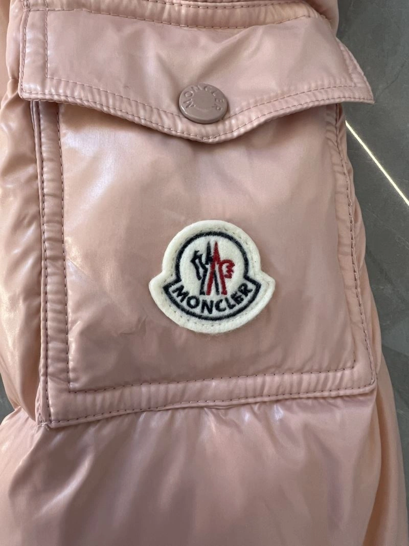 Fashionable Moncler Down Jackets 144600
