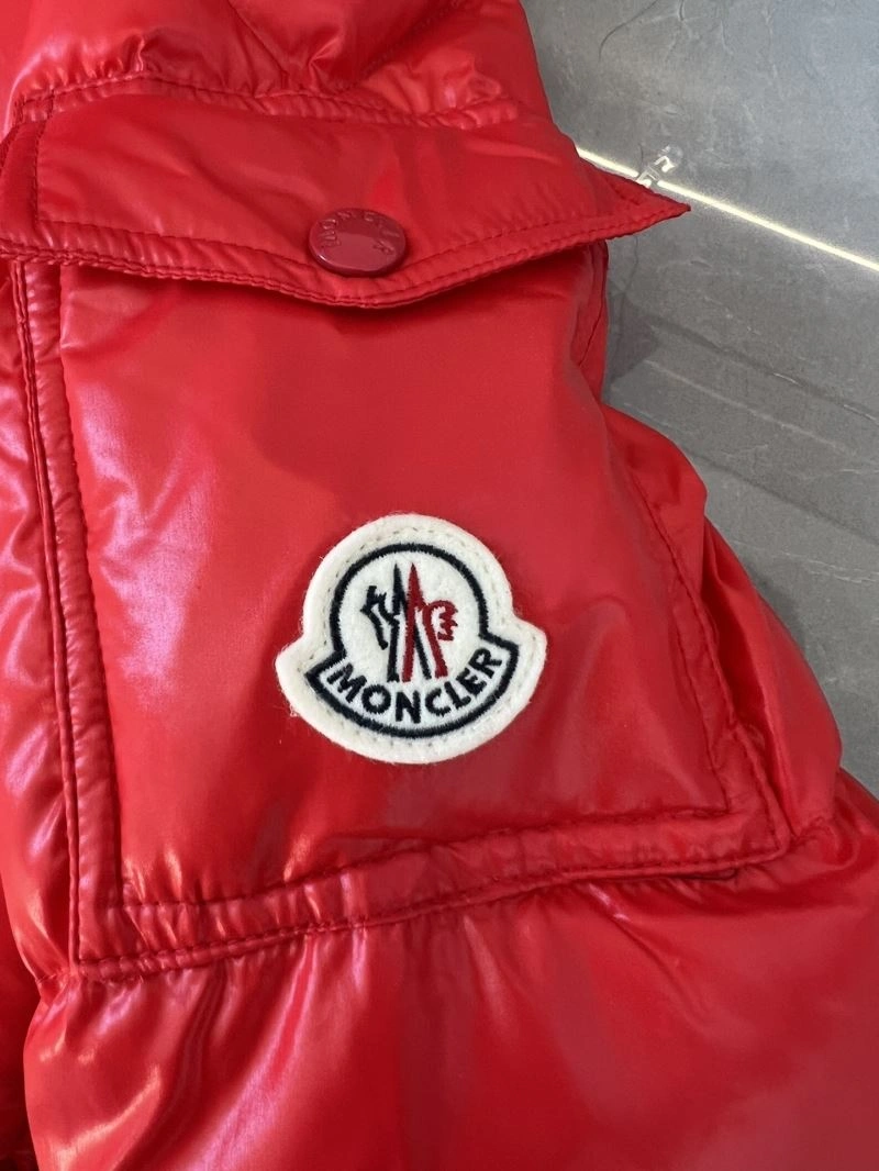 TechFriendly Moncler Down Jackets 144593