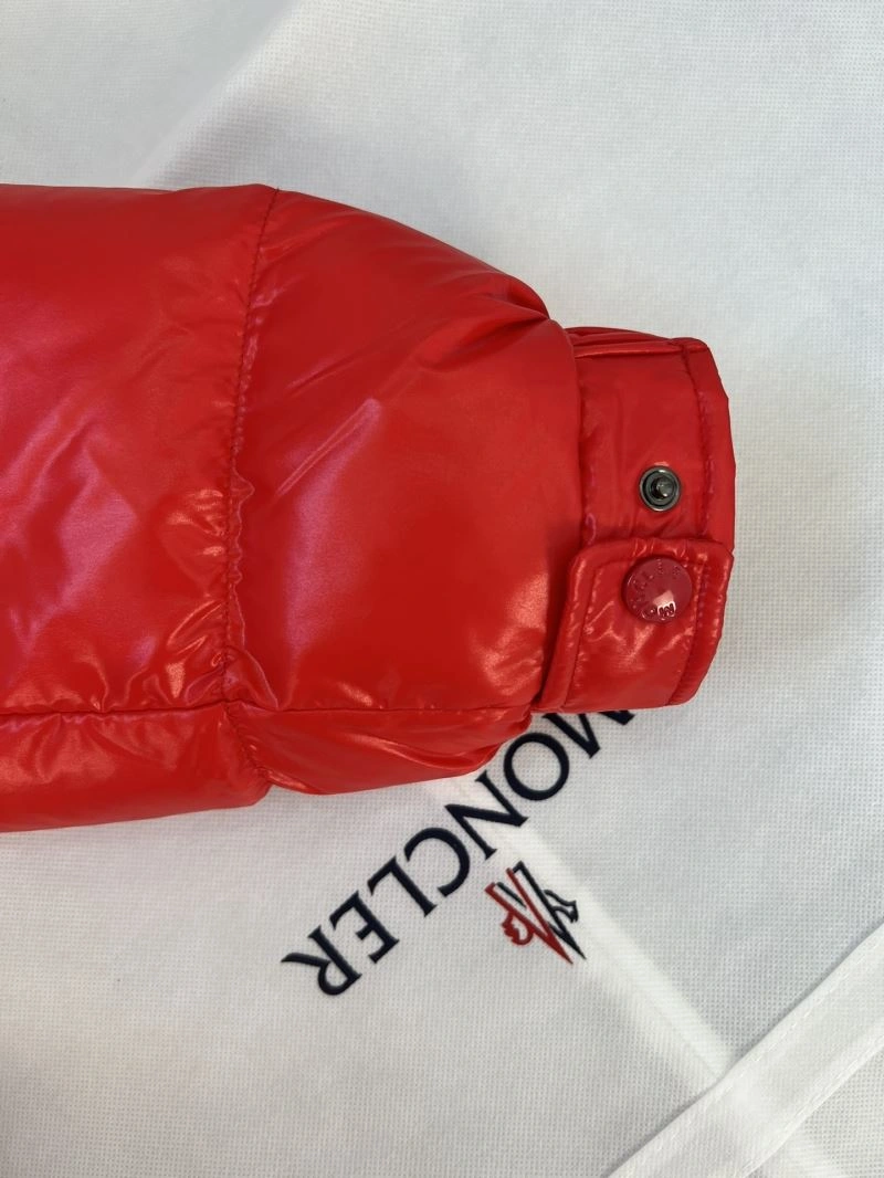 TechFriendly Moncler Down Jackets 144593