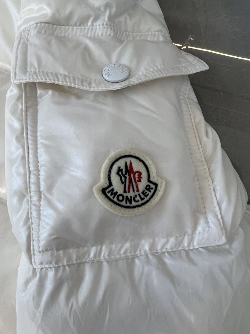 Youthful Moncler Down Jackets 144594
