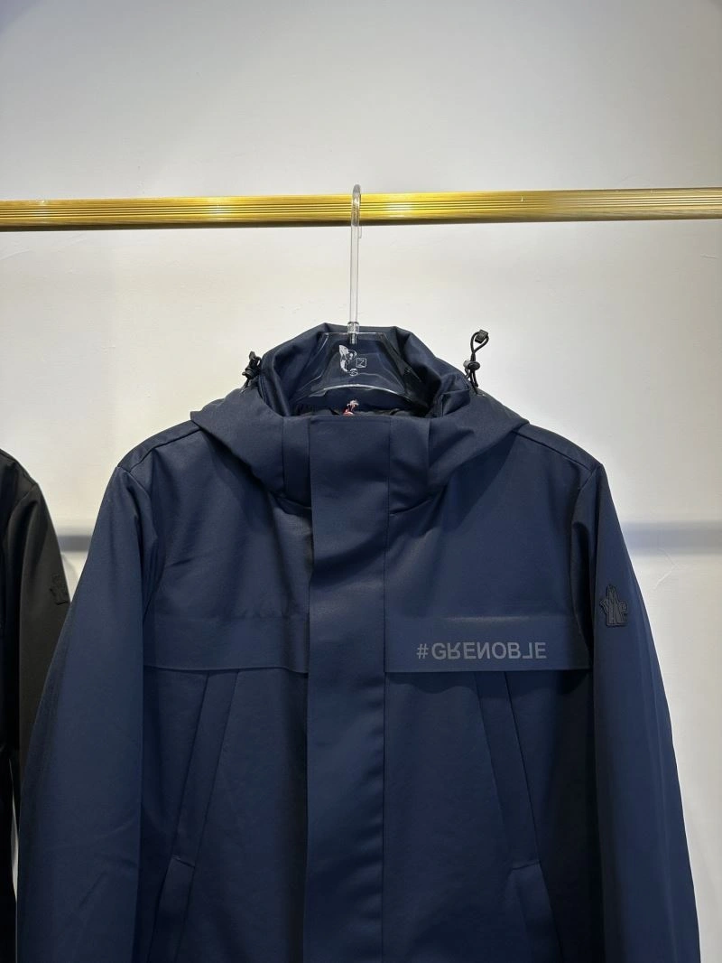 TechFriendly Moncler Down Jackets 144597
