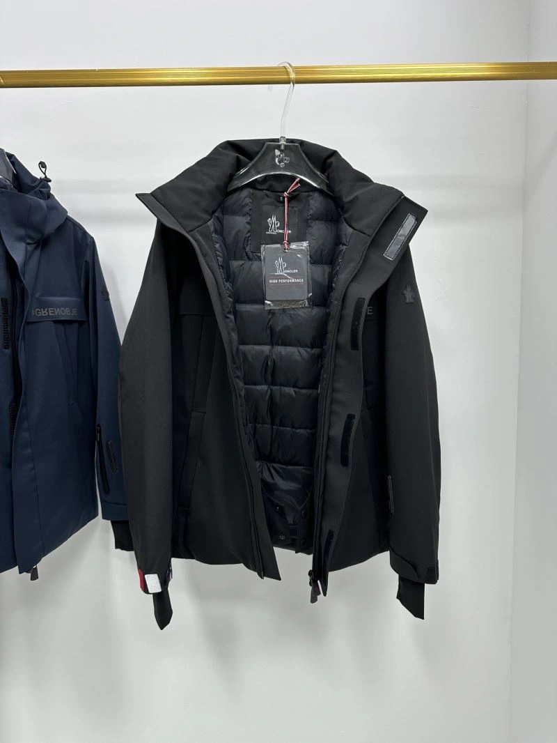 FreshLook Moncler Down Jackets 144590