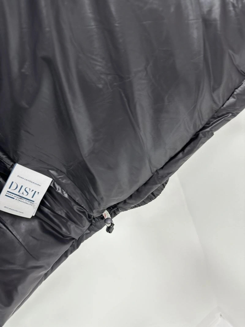 Premium Moncler Down Jackets 144591