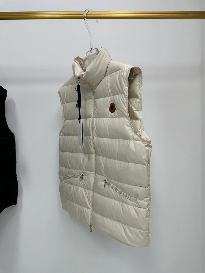 Practical Moncler Down Jackets 144585