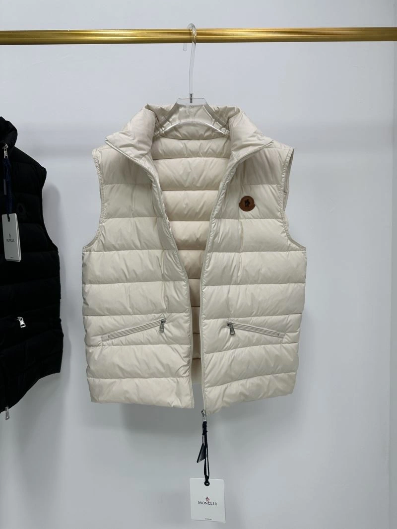 Practical Moncler Down Jackets 144585