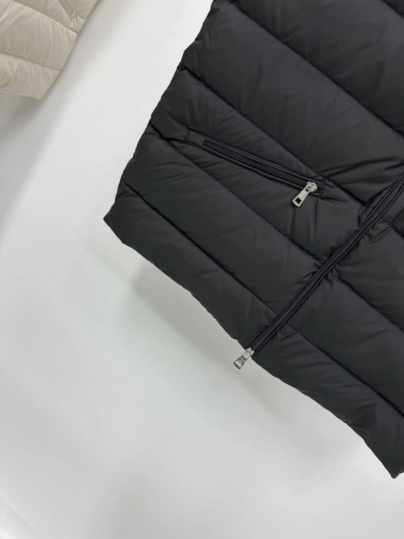 Moncler Down Jackets MoistureWicking 144586