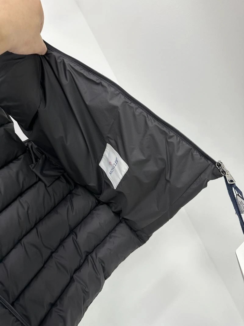 Moncler Down Jackets MoistureWicking 144586