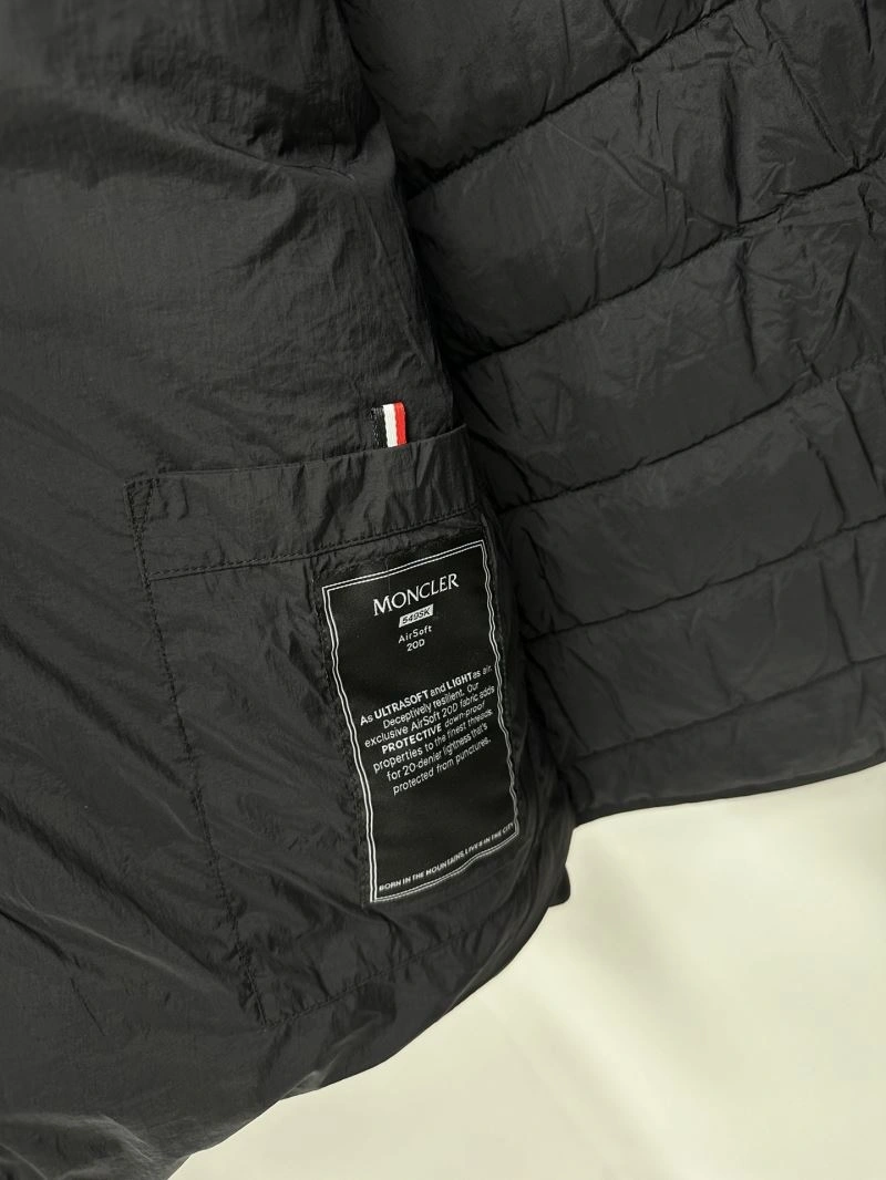 Moncler Down Jackets Modern 144583