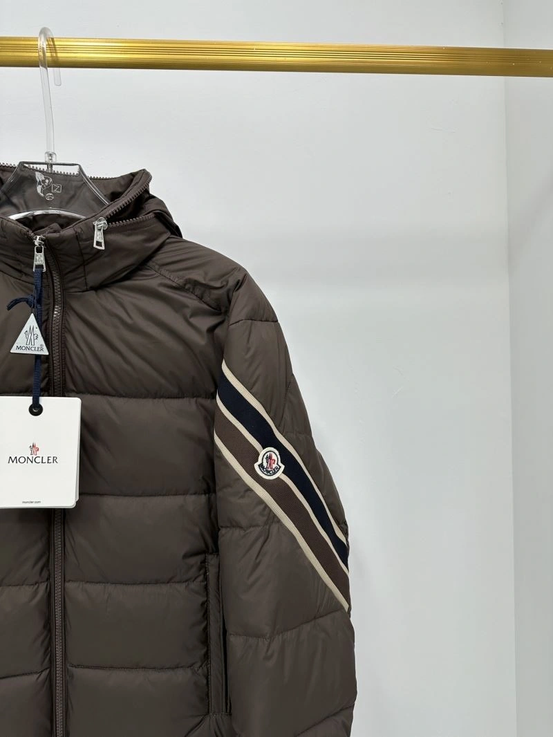 Moncler Down Jackets Colorful 144577