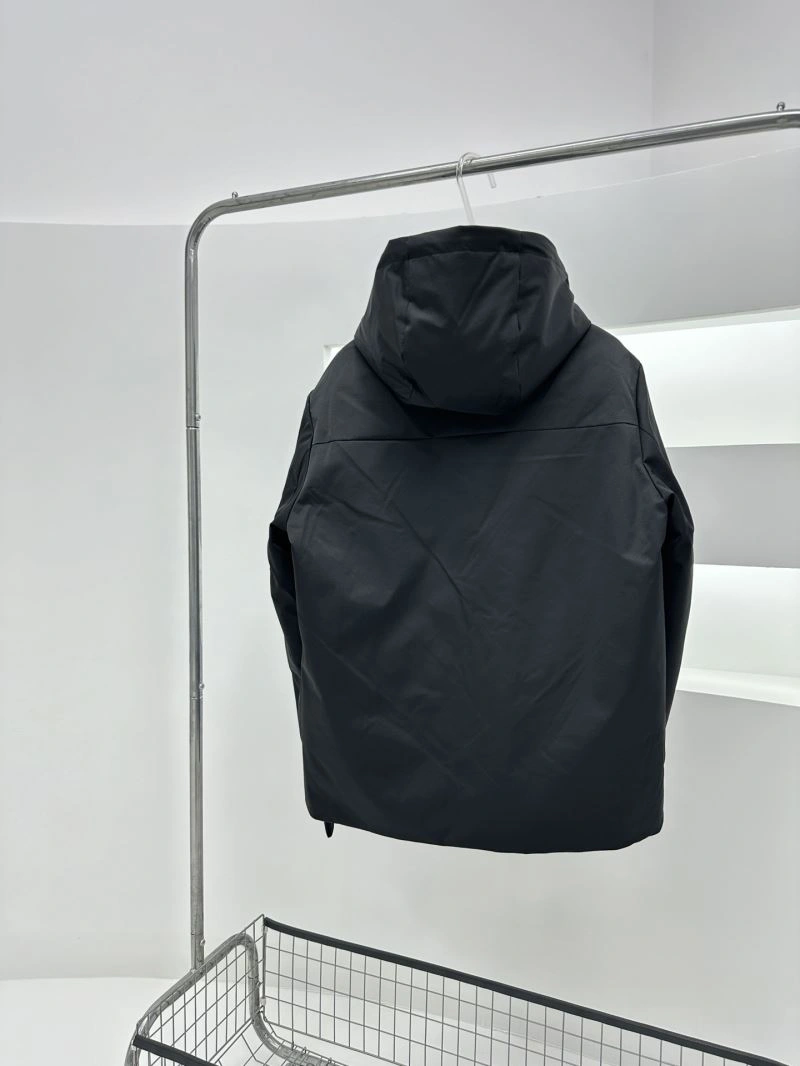 GoodFit Moncler Down Jackets 144572
