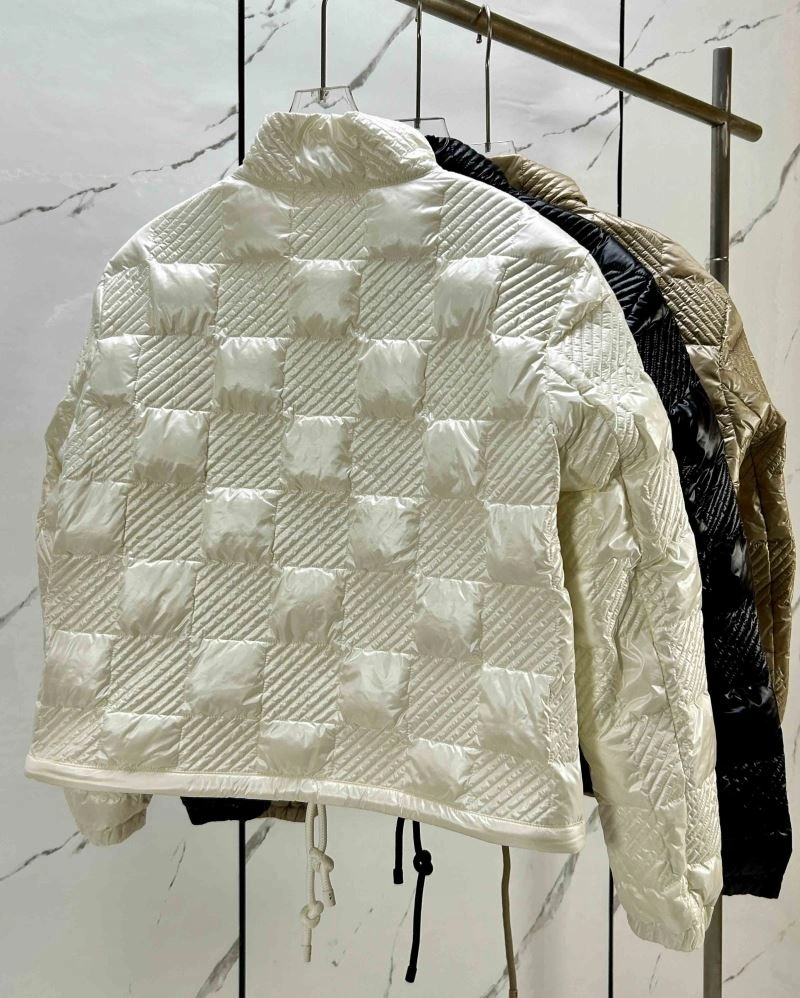 Premium Moncler Down Jackets 144582