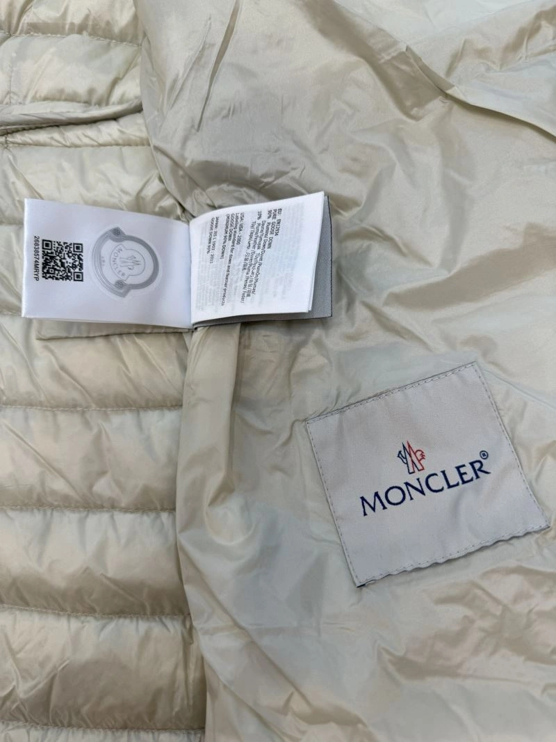 Youthful Moncler Down Jackets 144555