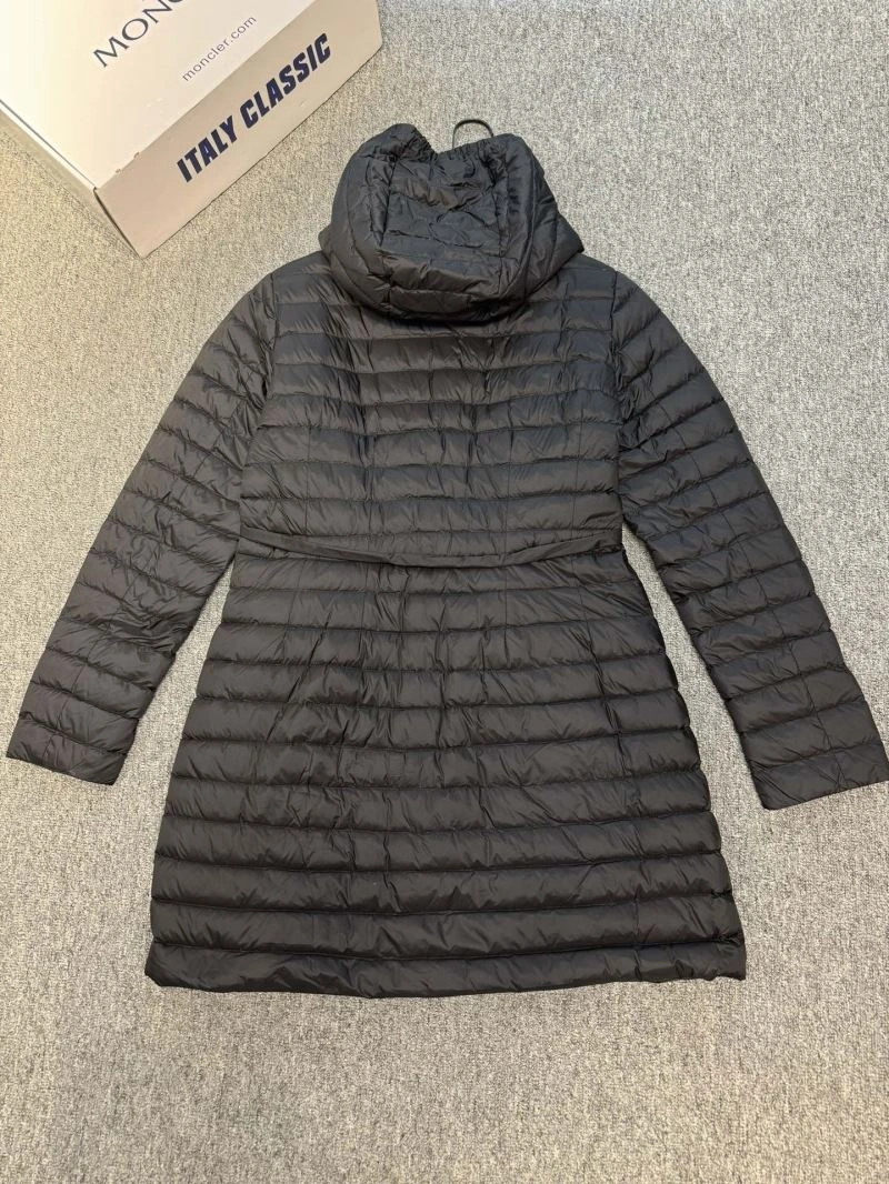 Vibrant Moncler Down Jackets 144558