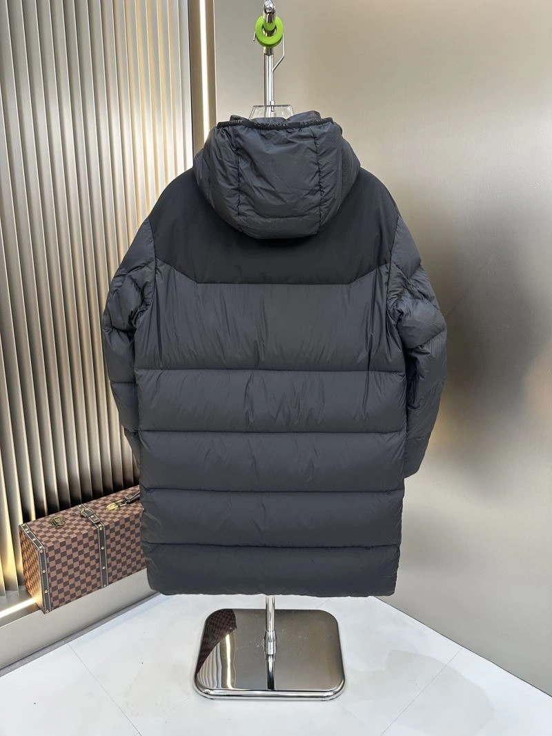 SunProtective Moncler Down Jackets 144566