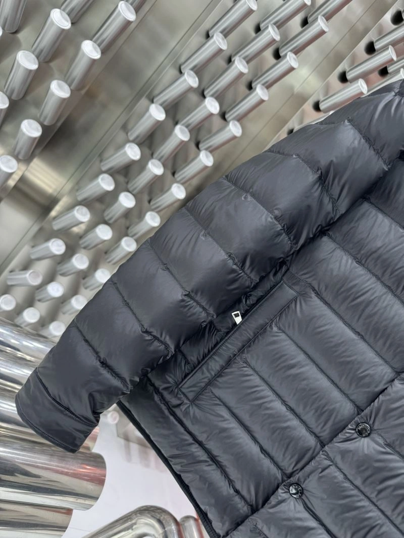 Moncler Down Jackets UrbanChic 144579
