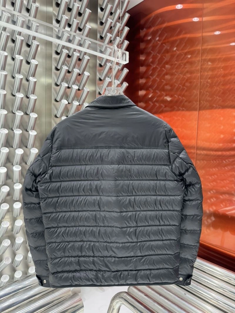 Moncler Down Jackets UrbanChic 144579