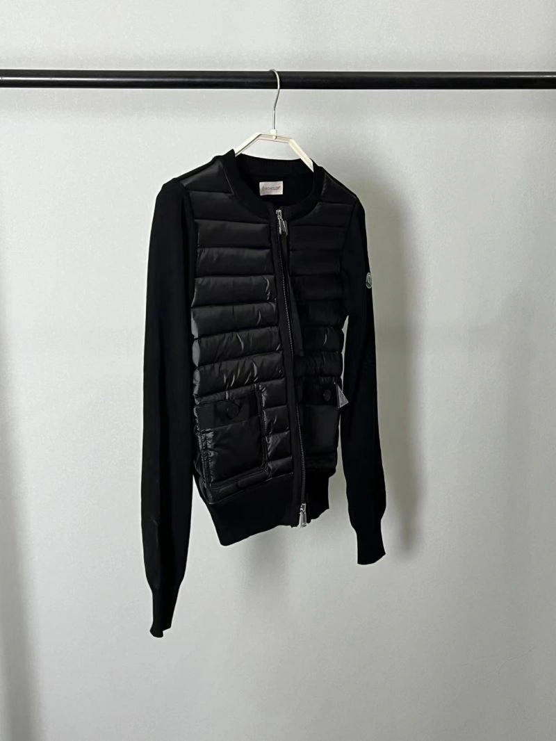 Snug Moncler Down Jackets 144563