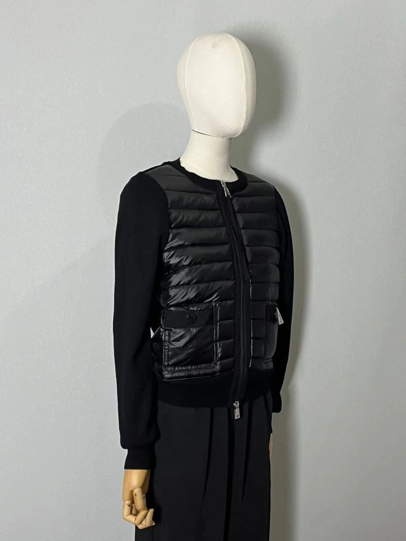 Snug Moncler Down Jackets 144563