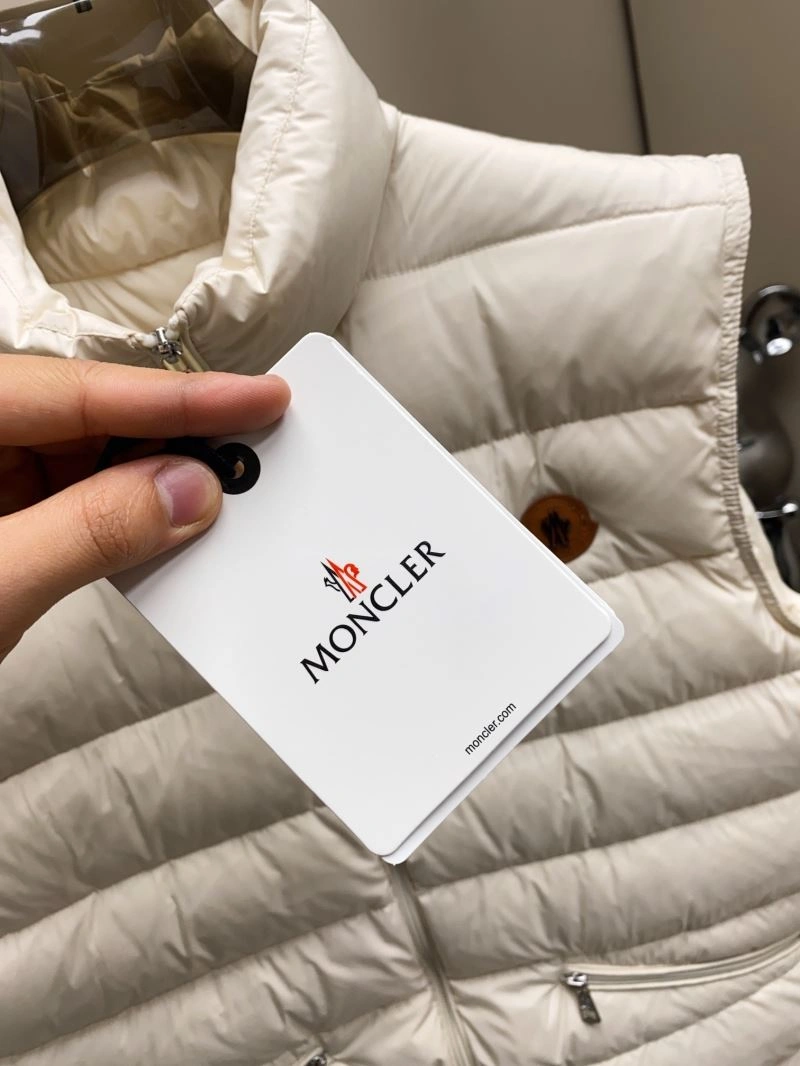 MultiPurpose Moncler Down Jackets 144557