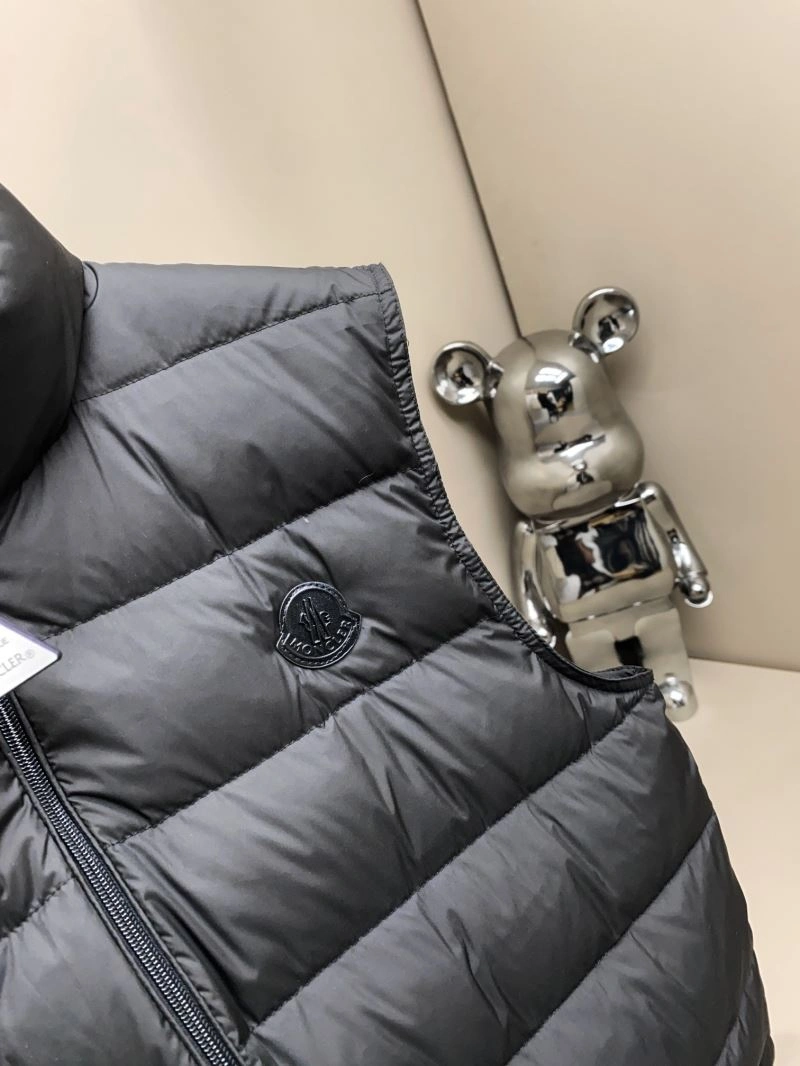 Moncler Down Jackets Elegant 144562