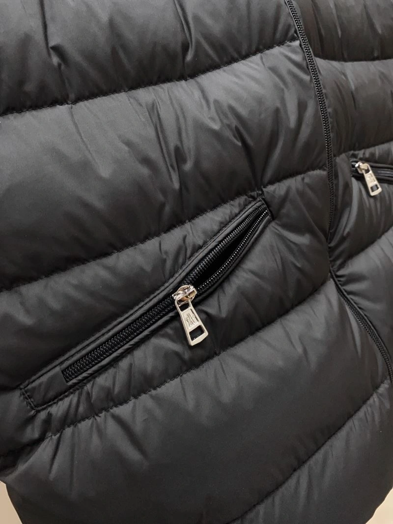 Moncler Down Jackets Elegant 144562