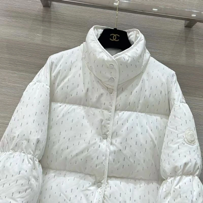Moncler Down Jackets Durable 144550
