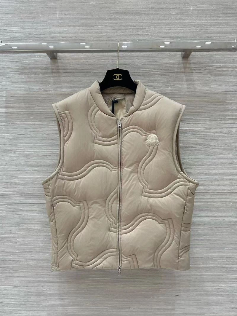 Moncler Down Jackets WeatherProof 144549