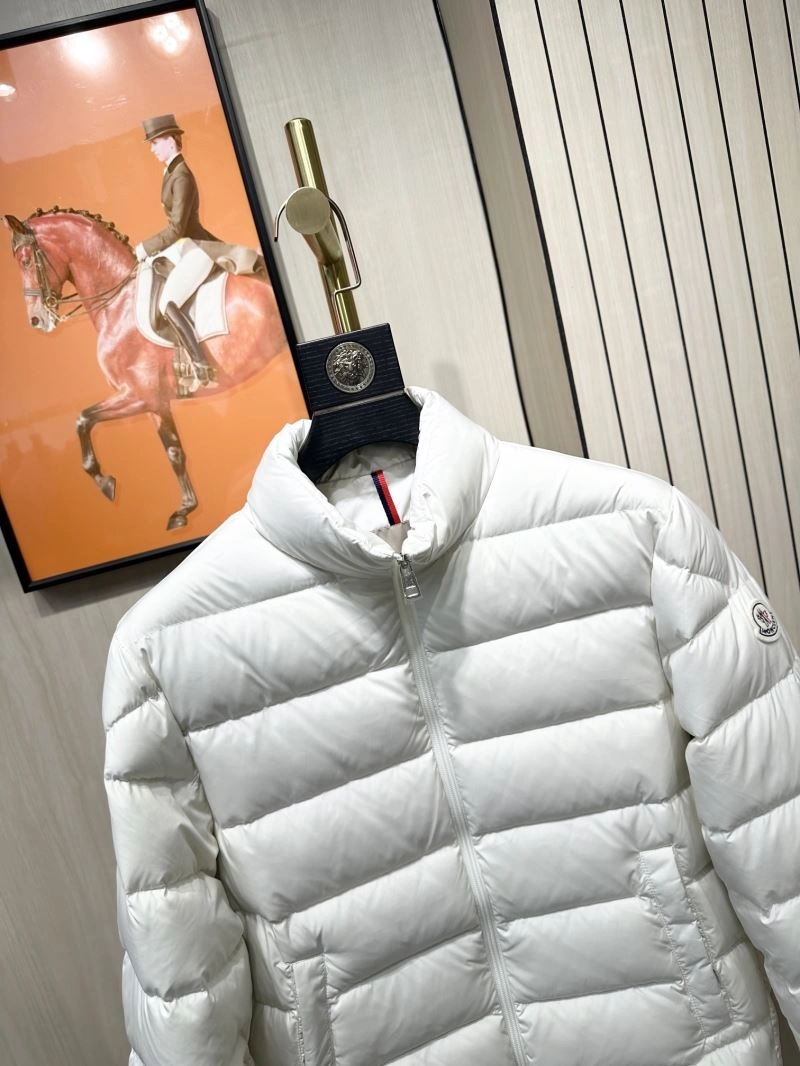 Moncler Down Jackets Elegant 144578