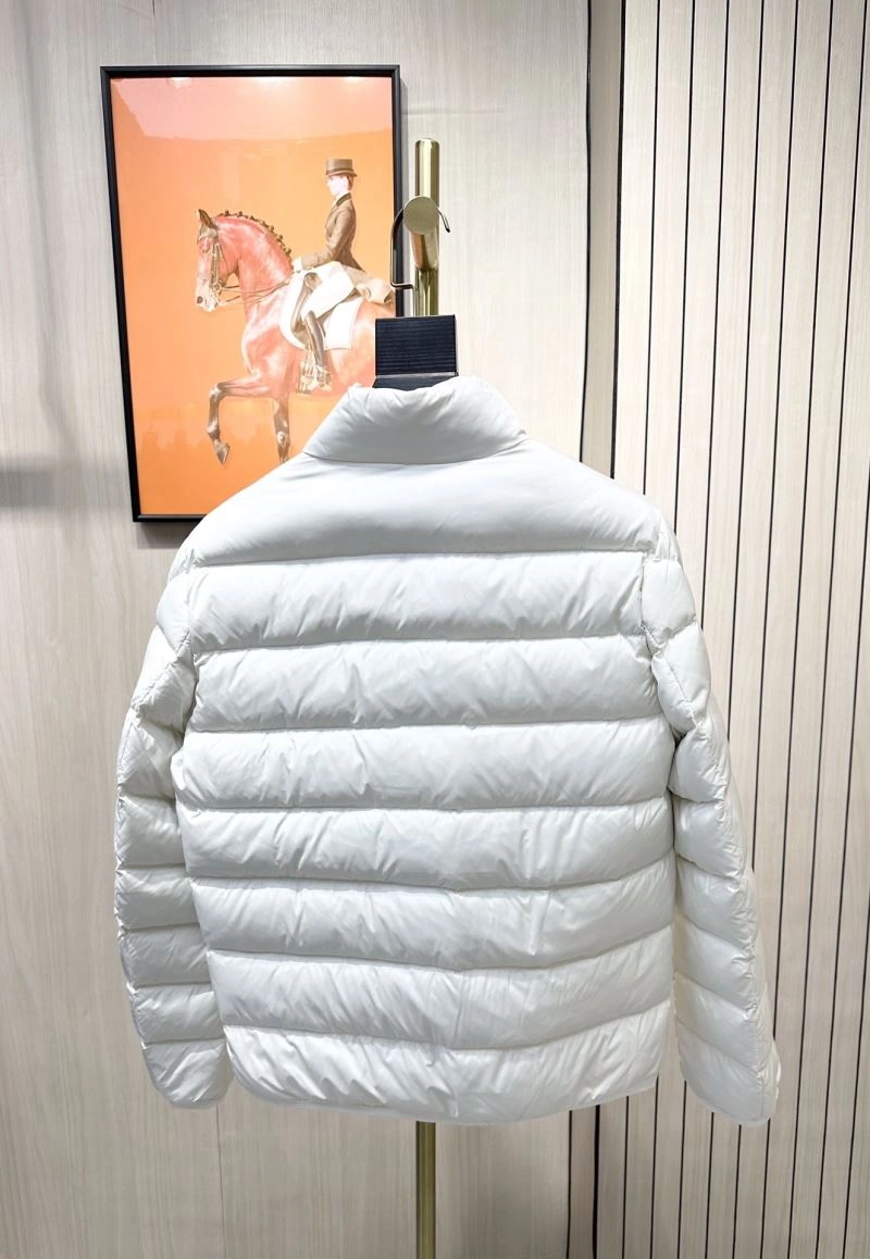 Moncler Down Jackets Elegant 144578