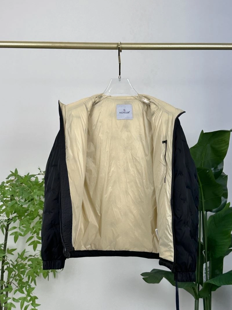 Unisex Moncler Down Jackets 144543