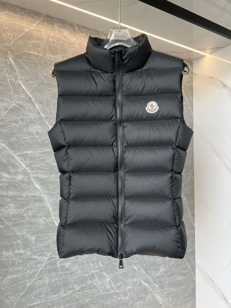 Moncler Down Jackets Trendsetting 144540