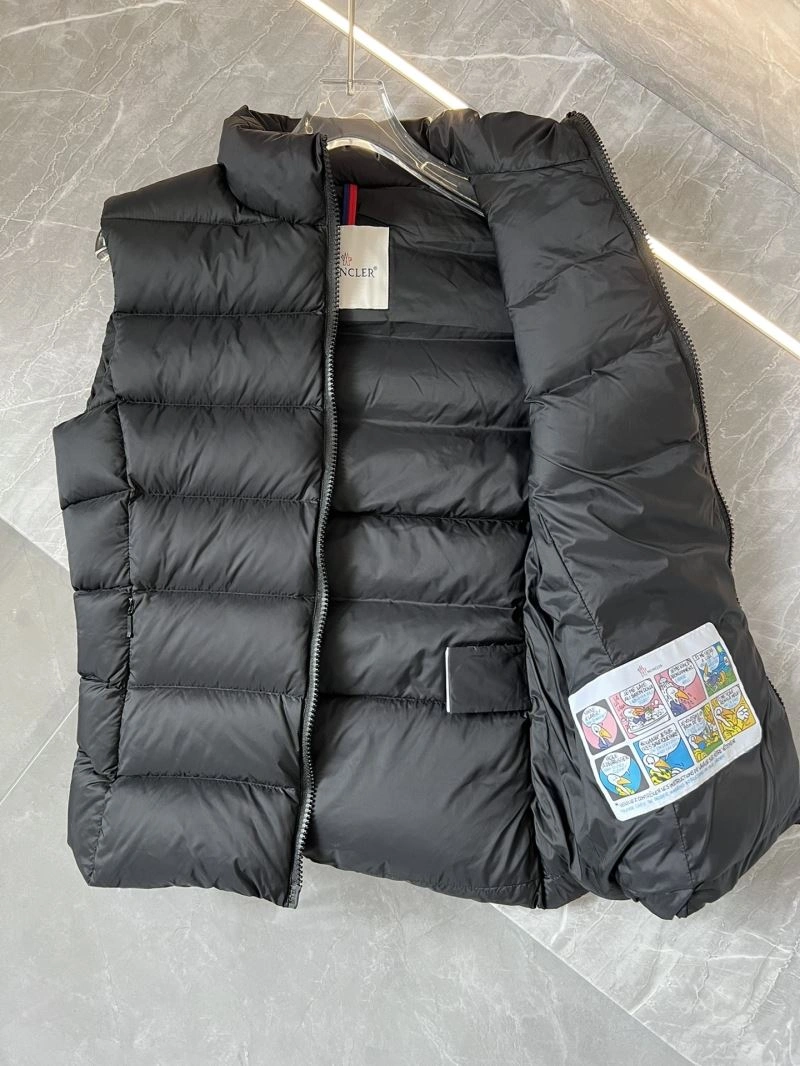 Moncler Down Jackets Trendsetting 144540